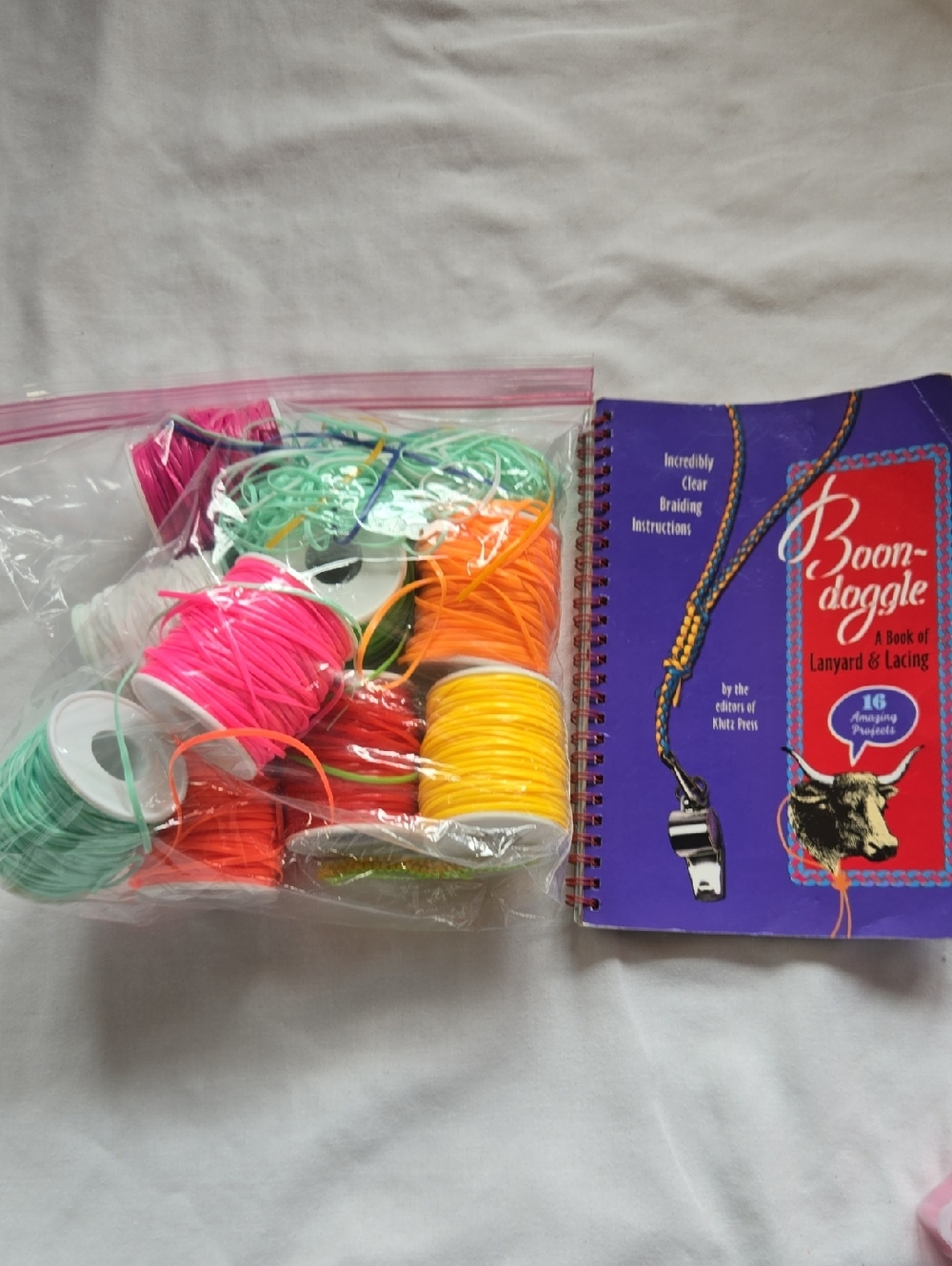 Boon-doggle Neon Lanyard Cords Kit with Instruction Book - Multicolor